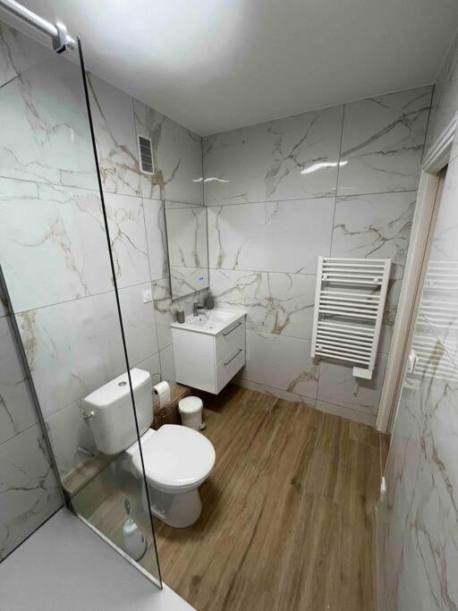 Joli Appart/Vue Etang/Clim /Wifi Balaruc-les-Bains Luaran gambar